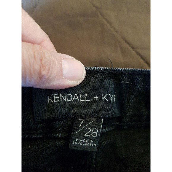 Kendall & Kylie Womens Shorts The Drifter High Rise Denim Jeans Size 7 Size 28 - Picture 8 of 16